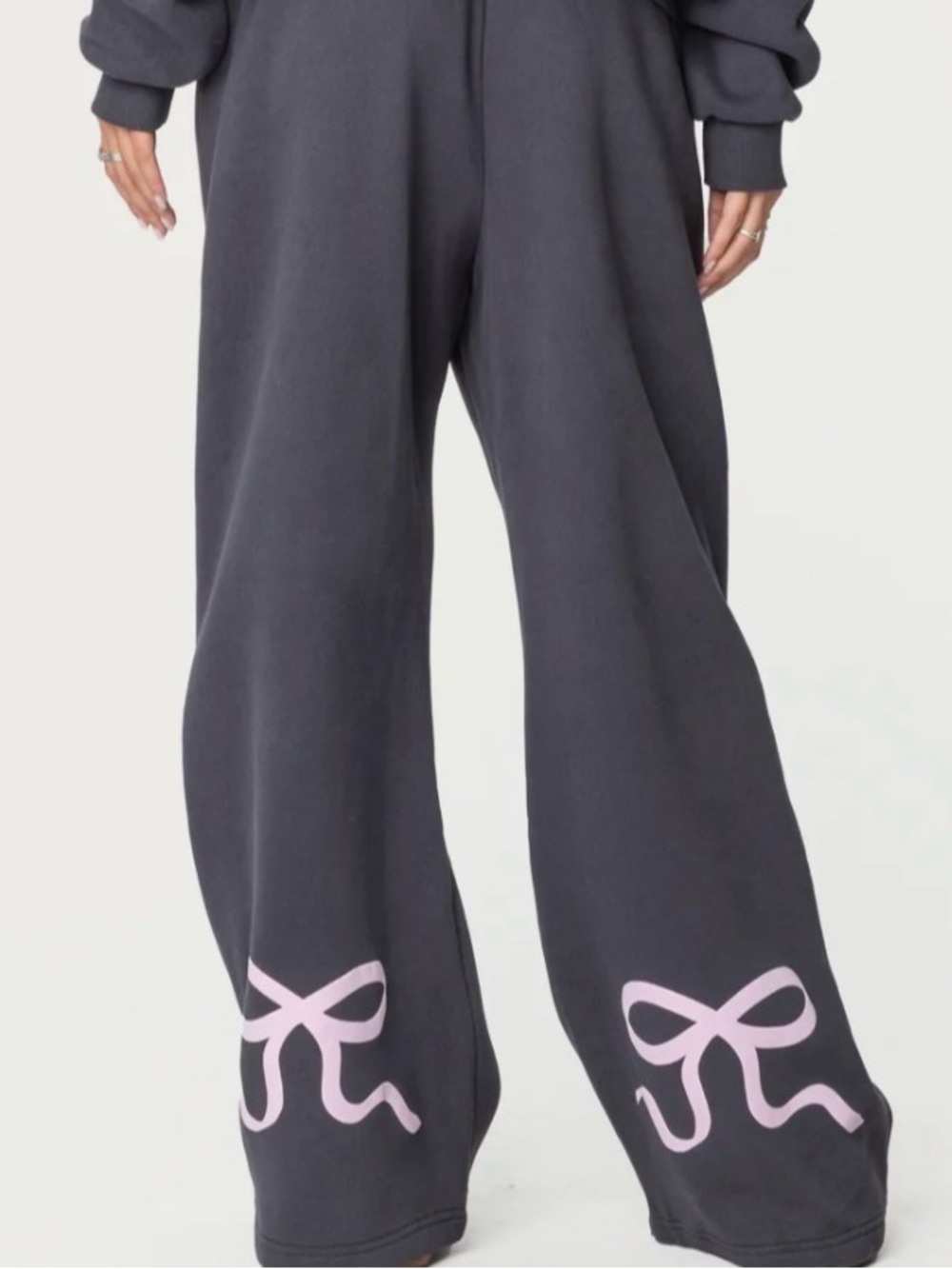 Edikted Charcoal Wide-Leg Sweatpants with Pink Bow Accents M like new!